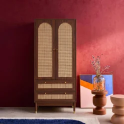 sweeek Armadio a due ante e due cassetti in legno