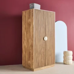 sweeek Armadio effetto legno di mango scanalato 2 ante