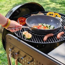 sweeek Barbecue a carbonella con carrello, Ø53cm