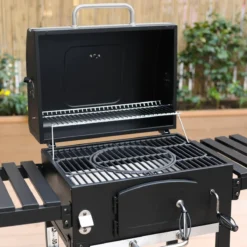 sweeek Barbecue a carbonella con copertura