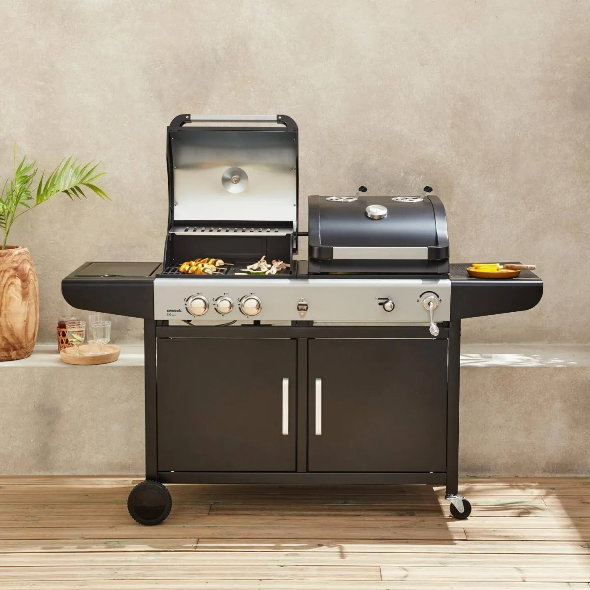 sweeek Barbecue combinato a gas e carbonella con fuoco laterale