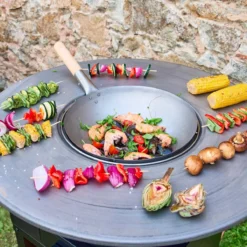 sweeek Braciere barbecue con vano portalegna, Ø81,5cm