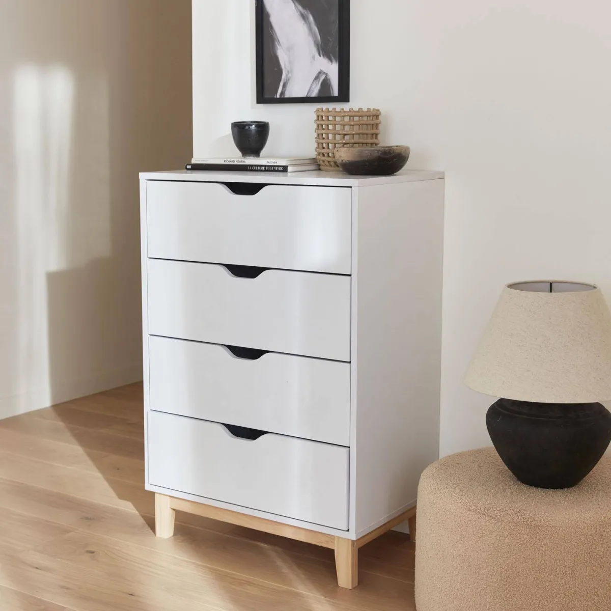 sweeek Cassettiera effetto legno con gambe in legno 4 cassetti