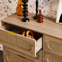 sweeek Cassettiera in legno e canna arrotondata, 6 cassetti