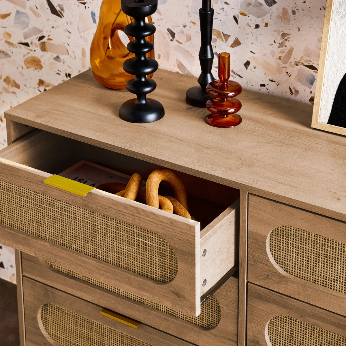 sweeek Cassettiera in legno e canna arrotondata, 6 cassetti
