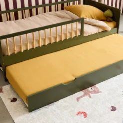 sweeek Cassetto letto per bambini Roya in legno di pino naturale
