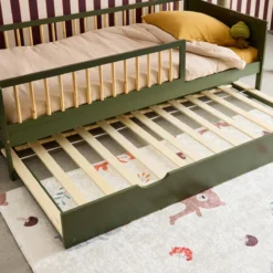 sweeek Cassetto letto per bambini Roya in legno di pino naturale