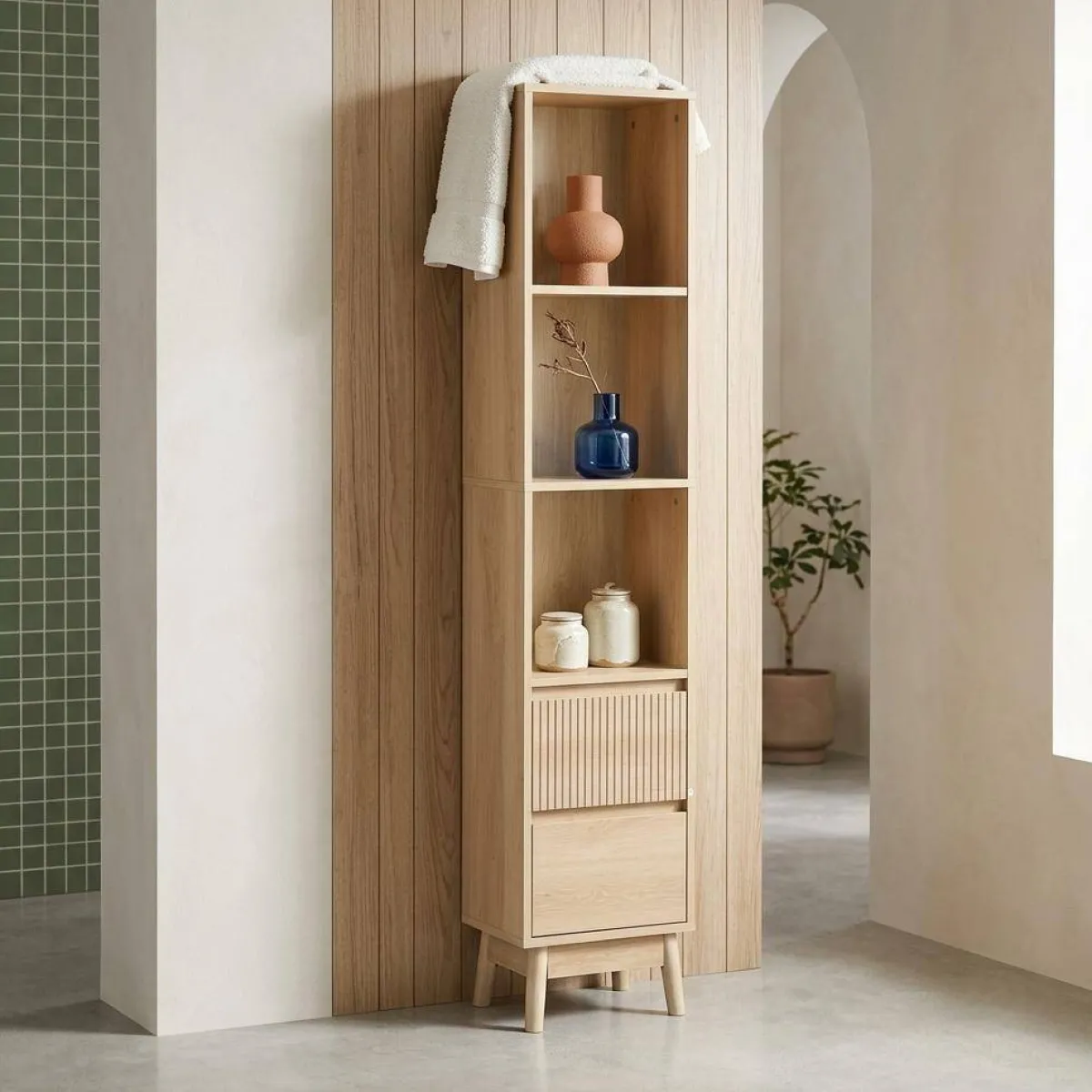 sweeek Colonna di stoccaggio decorativa in legno con 3 ripiani e 2 cassetti