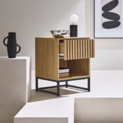 sweeek Comodino contemporaneo effetto legno scanalato con 1 cassetto
