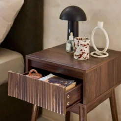 sweeek Comodino decorazione legno 1 cassetto