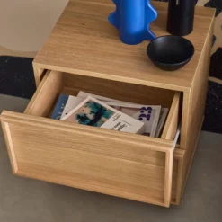 sweeek Comodino effetto legno 2 cassetti