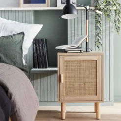 sweeek Comodino in canna e legno