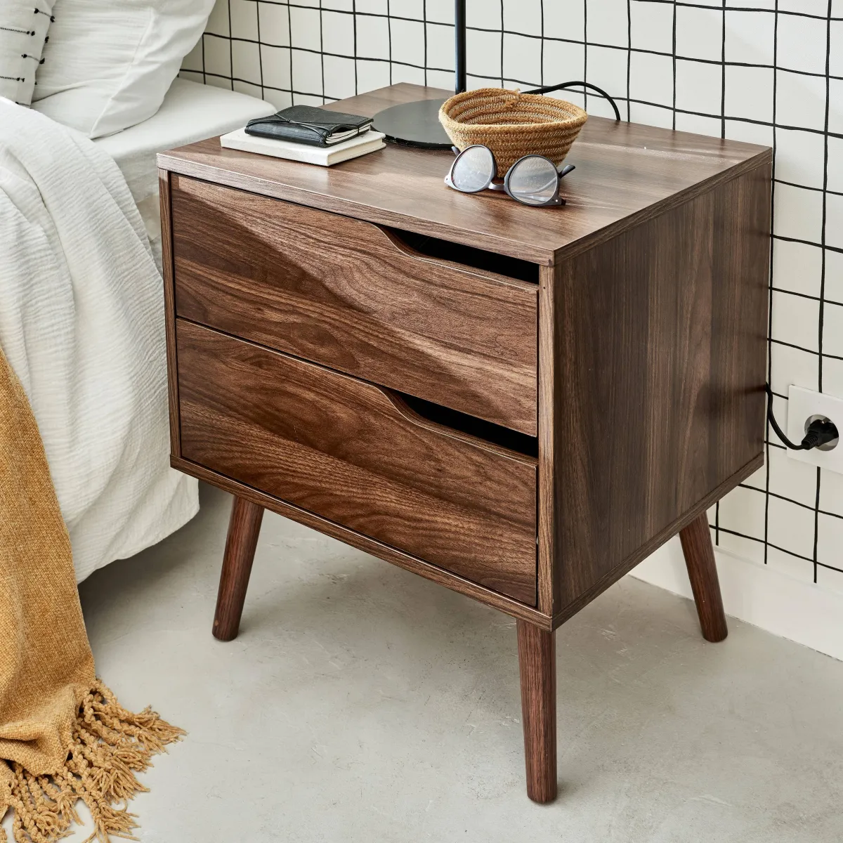 sweeek Comodino in legno tinto noce, 2 cassetti