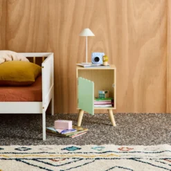 sweeek Comodino per bambini decorazione legno 1 anta