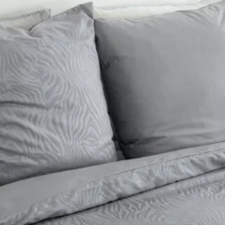 Completo letto in poliestere reversibile stampato zebrato 2 posti grigio
