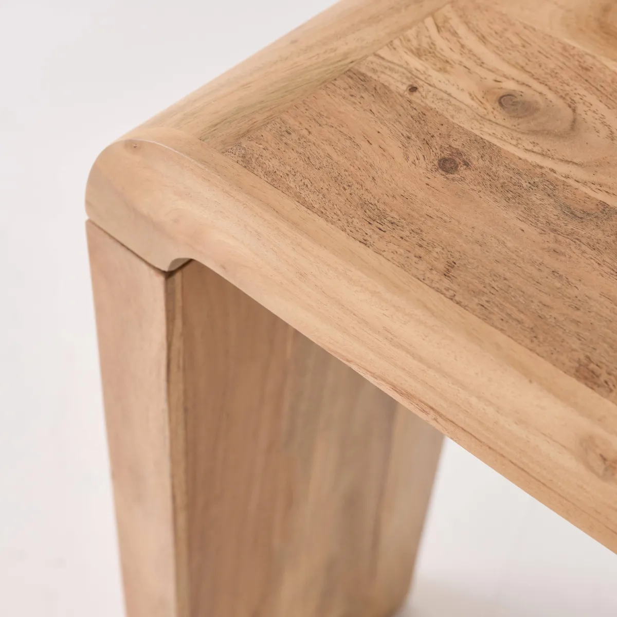 sweeek Consolle esotica in legno di acacia 120cm
