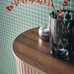 sweeek Credenza con ante scorrevoli e ripiano