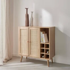 sweeek Credenza con portabottiglie, decorazione in vimini e legno, 83cm
