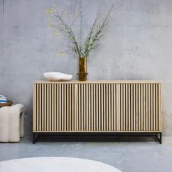 sweeek Credenza contemporanea scanalata effetto legno a 3 ante, 160cm