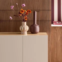 sweeek Credenza effetto legno con gambe in metallo 3 ante, 120cm