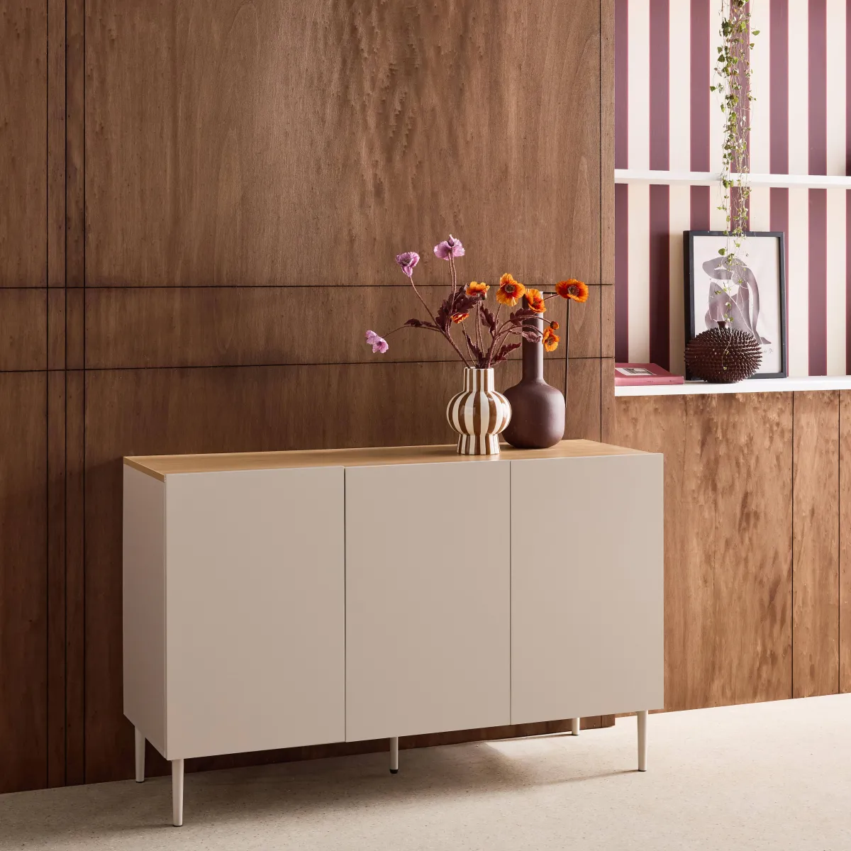 sweeek Credenza effetto legno con gambe in metallo 3 ante, 120cm