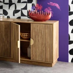 sweeek Credenza esotica effetto legno di mango a 4 ante, 160cm