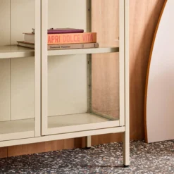sweeek Credenza in acciaio e vetro temperato 2 porte, 180cm