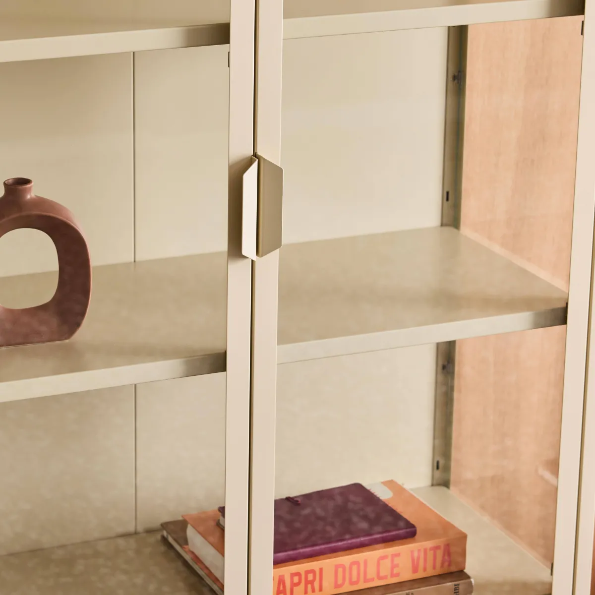 sweeek Credenza in acciaio e vetro temperato 2 porte, 180cm