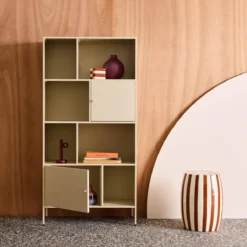 sweeek Credenza industriale in metallo con 8 scomparti