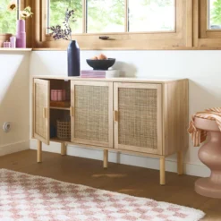sweeek Credenza in vimini ed effetto legno a 3 ante, 120cm