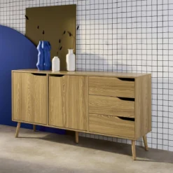 sweeek Credenza scandinava a 2 ante effetto legno di noce, 160cm