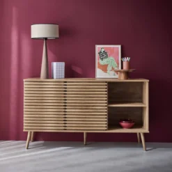 sweeek Credenza scandinava in legno con 2 ante scorrevoli scanalate, 140cm