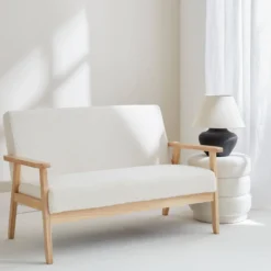 sweeek Divano in bouclé con gambe in legno, 2 posti