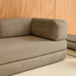 sweeek Divano letto futon in velluto a coste e struttura cromata