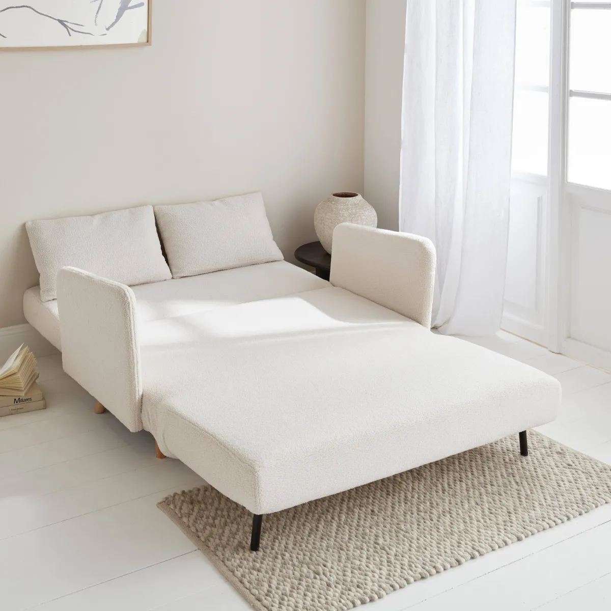 sweeek Divano letto in bouclé con gambe in legno, 2 posti