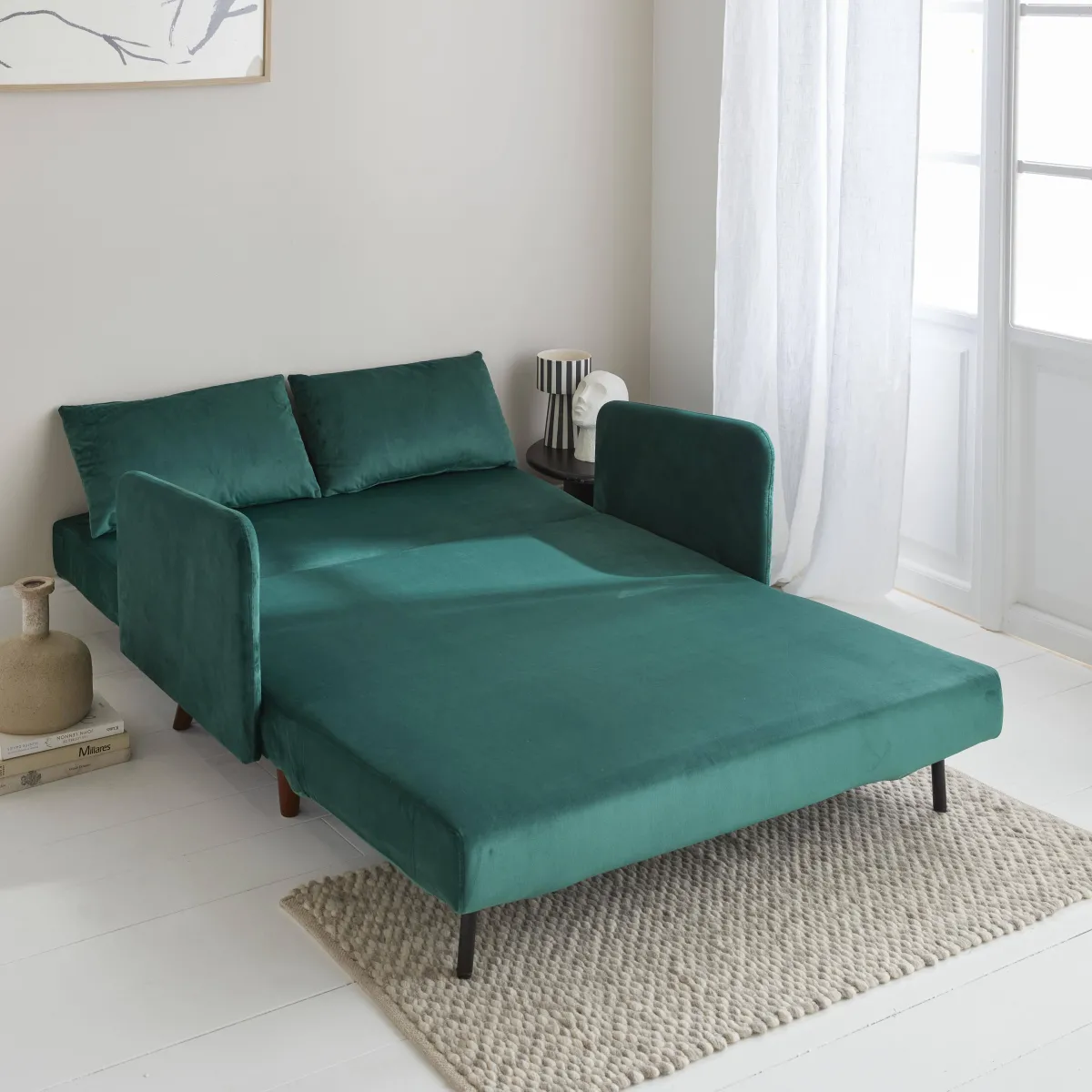 sweeek Divano letto in velluto con gambe in legno, 2 posti