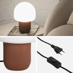 sweeek Lampada da tavolo da interno in resina e PVC, Ø18cm