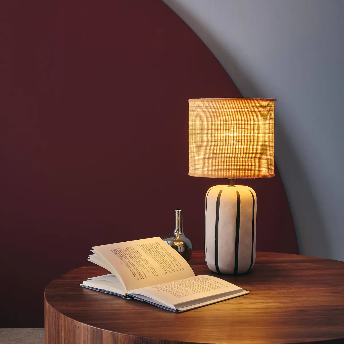sweeek Lampada da tavolo in ceramica per interni con effetto rattan, 41cm