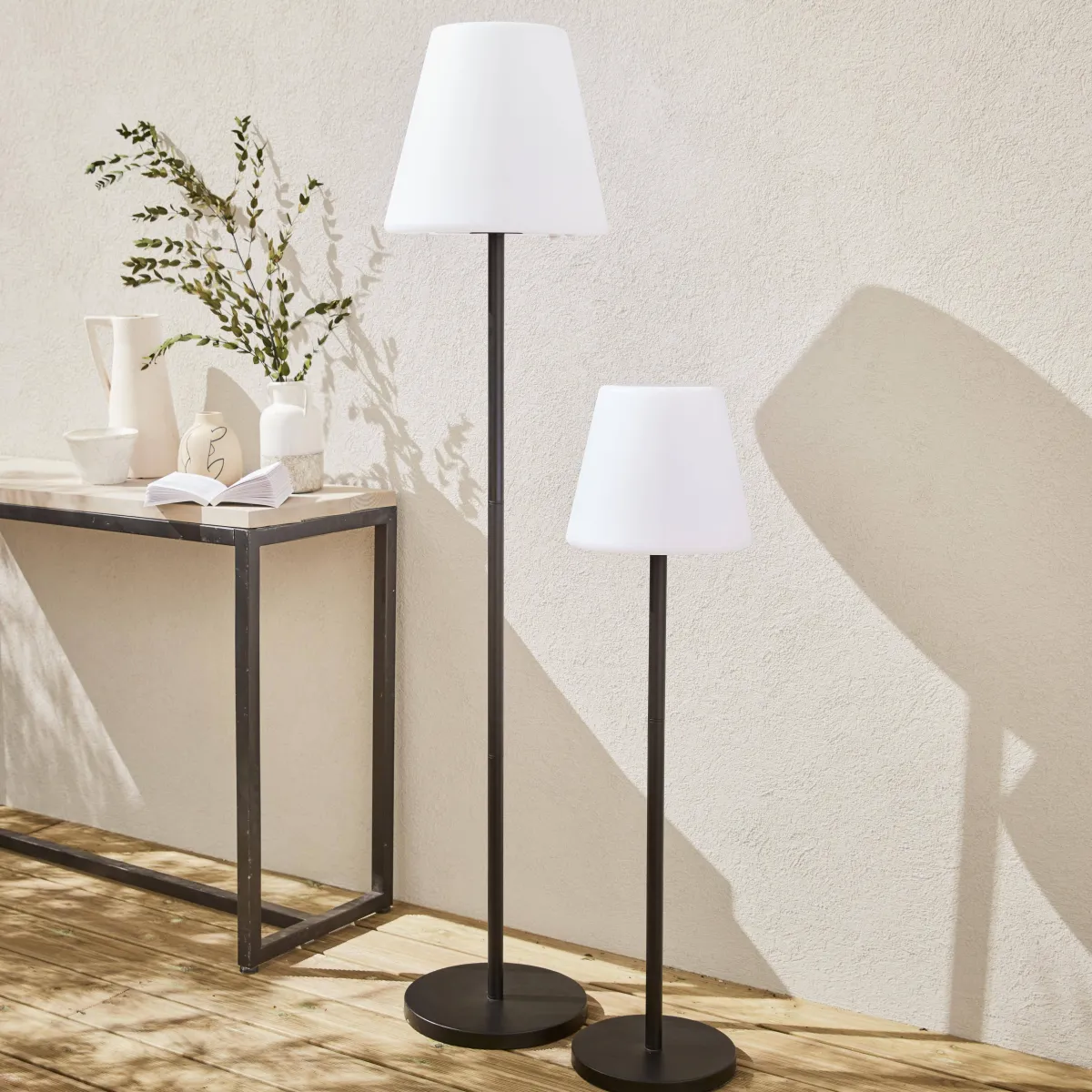 sweeek Lampada da terra colore bianco con batteria ricaricabile