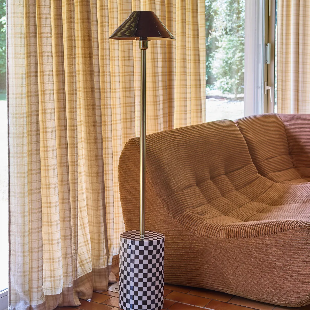 sweeek Lampada da terra per interno in metallo con base a scacchi, Ø31cm