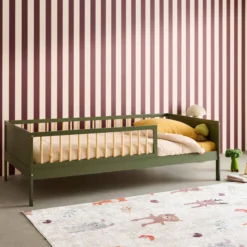 sweeek Letto bambino 90cm pino naturale rete a doghe inclusa