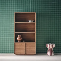 sweeek Libreria effetto legno con 2 ante a 5 livelli