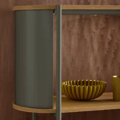 Libreria in metallo curvato e legno a 5 livelli