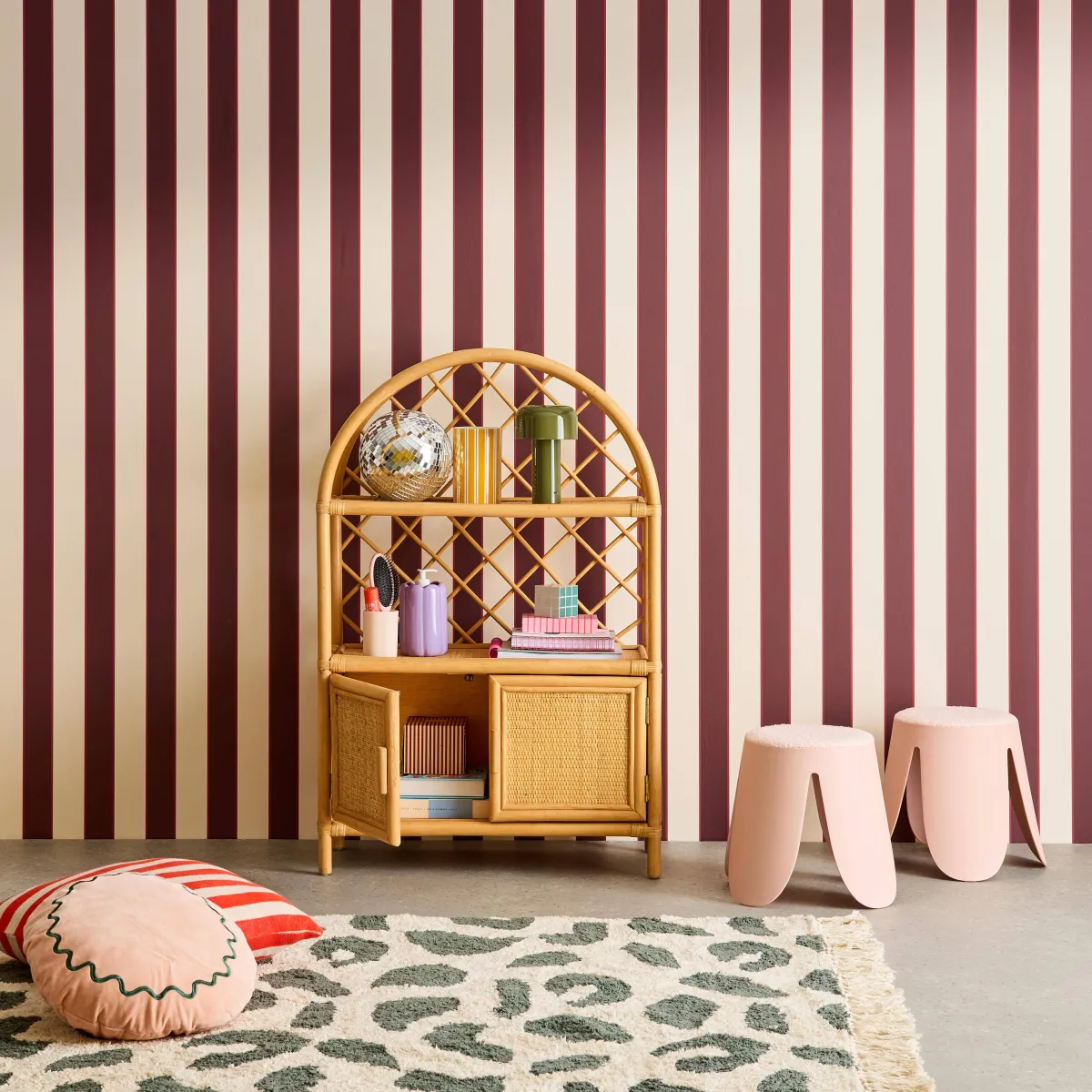 sweeek Libreria per bambini esotica in rattan naturale