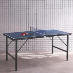 sweeek Mini tavolo da ping pong pieghevole per interni con 2 racchette e 3 palline, 150cm