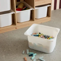 sweeek Mobile contenitore per bambini a scala con 6 contenitori
