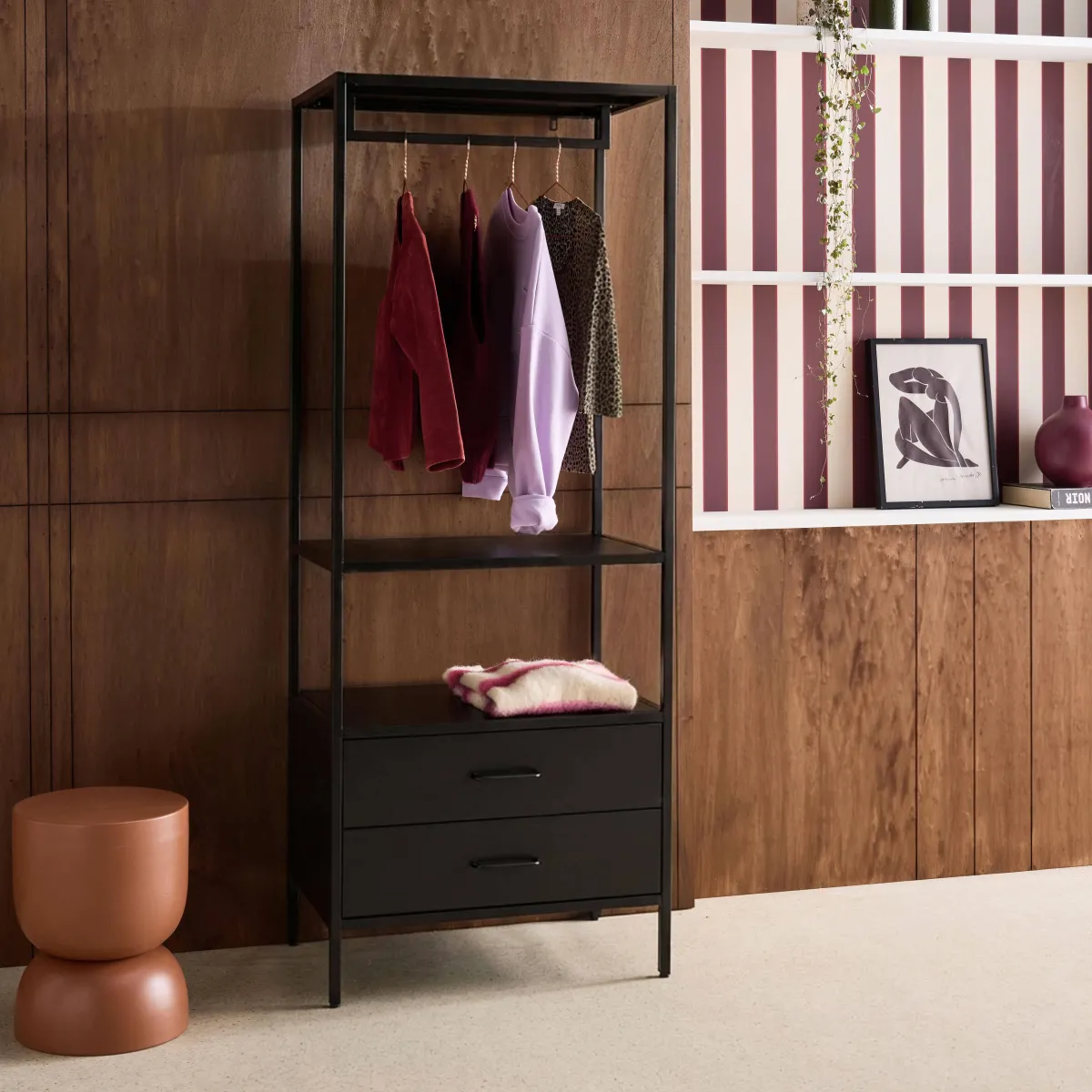 sweeek Mobile d'ingresso, appendiabiti in metallo con guardaroba e 2 cassetti