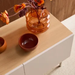 sweeek Mobile TV in metallo e decorazione in legno 4 ante, 180cm
