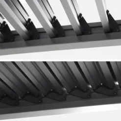Pergola bioclimatica 3x3 con piedini arrotondati in alluminio e acciaio e lamelle orientabili