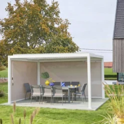 Pergola bioclimatica 3x4m in alluminio e acciaio + 1 tenda 3m + 1 tenda 4m
